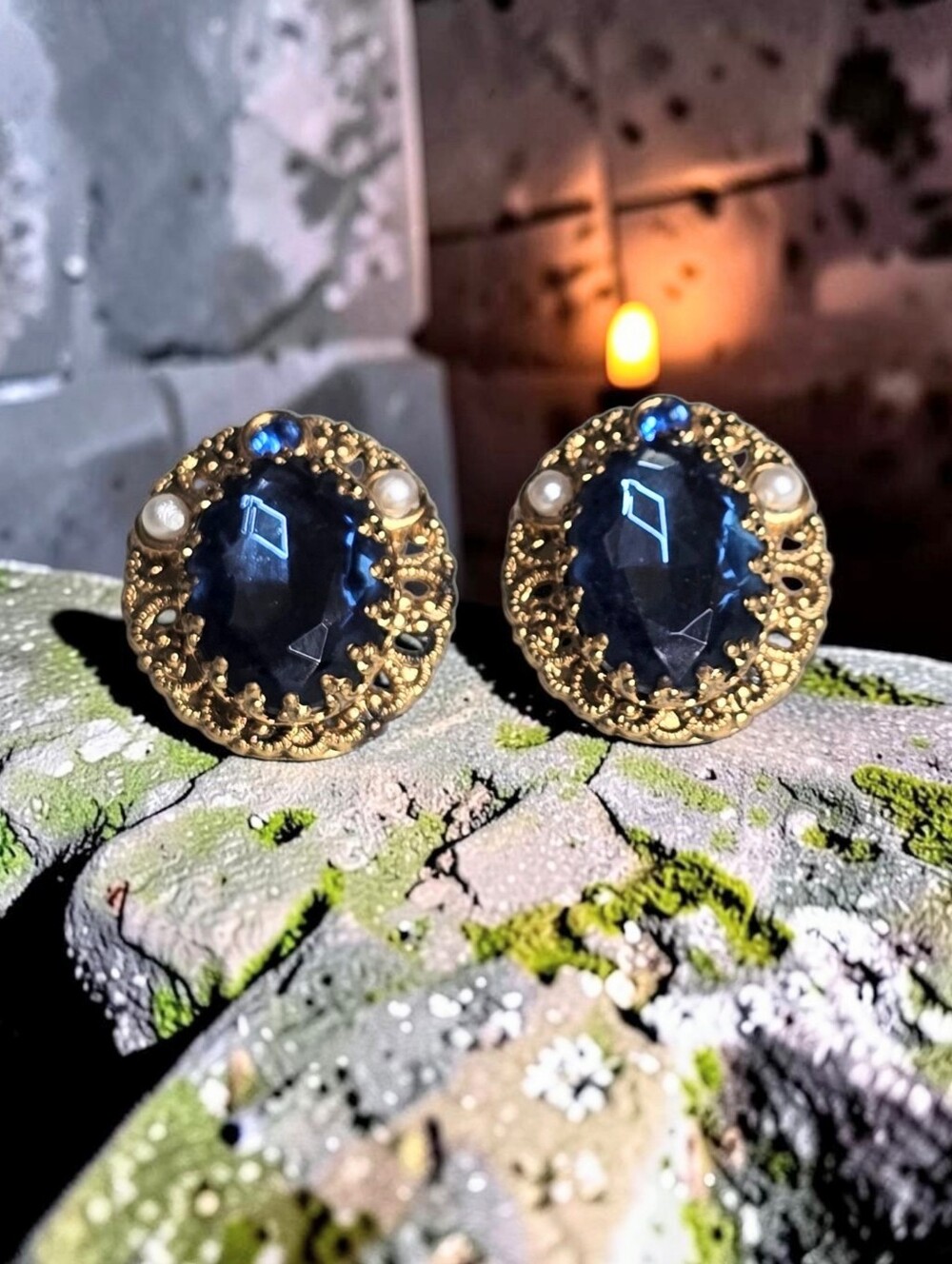 West Germany Vintage Glass Stone And Filigree Clip On Earrings